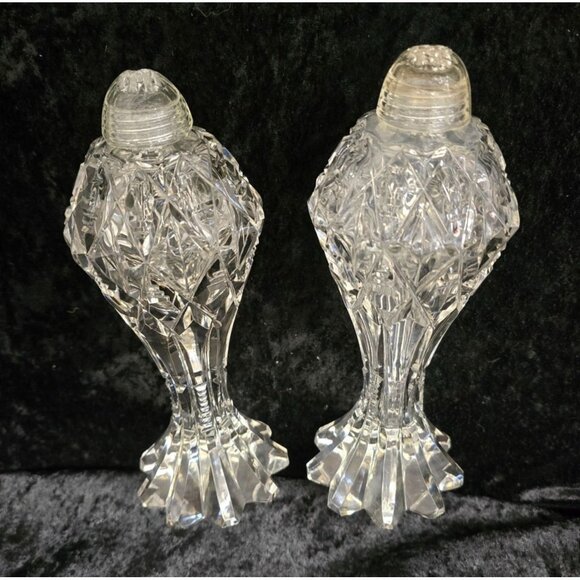Vintage Clear Cut Crystal Salt Pepper Shakers Diamond Pattern Faceted Bases - Picture 5 of 6
